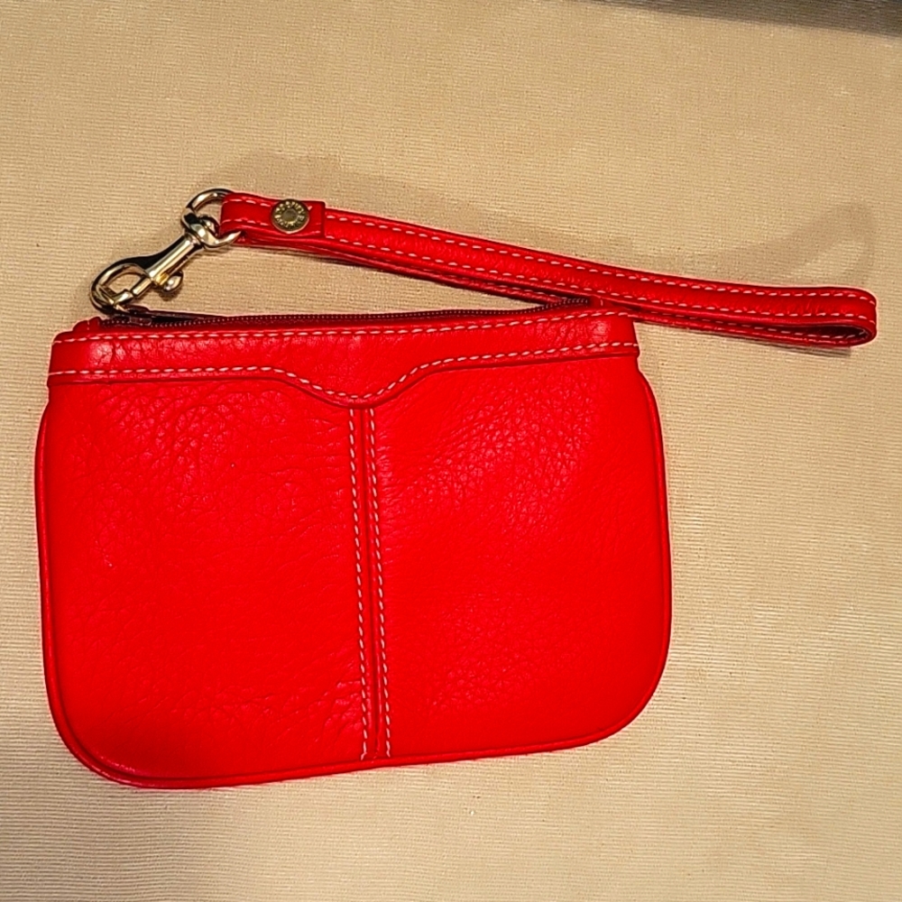 NWOT Red pebbled leather wristlet CLEAN, Zippy, soft